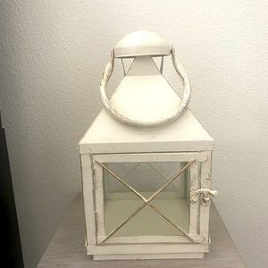 Lantern- cream